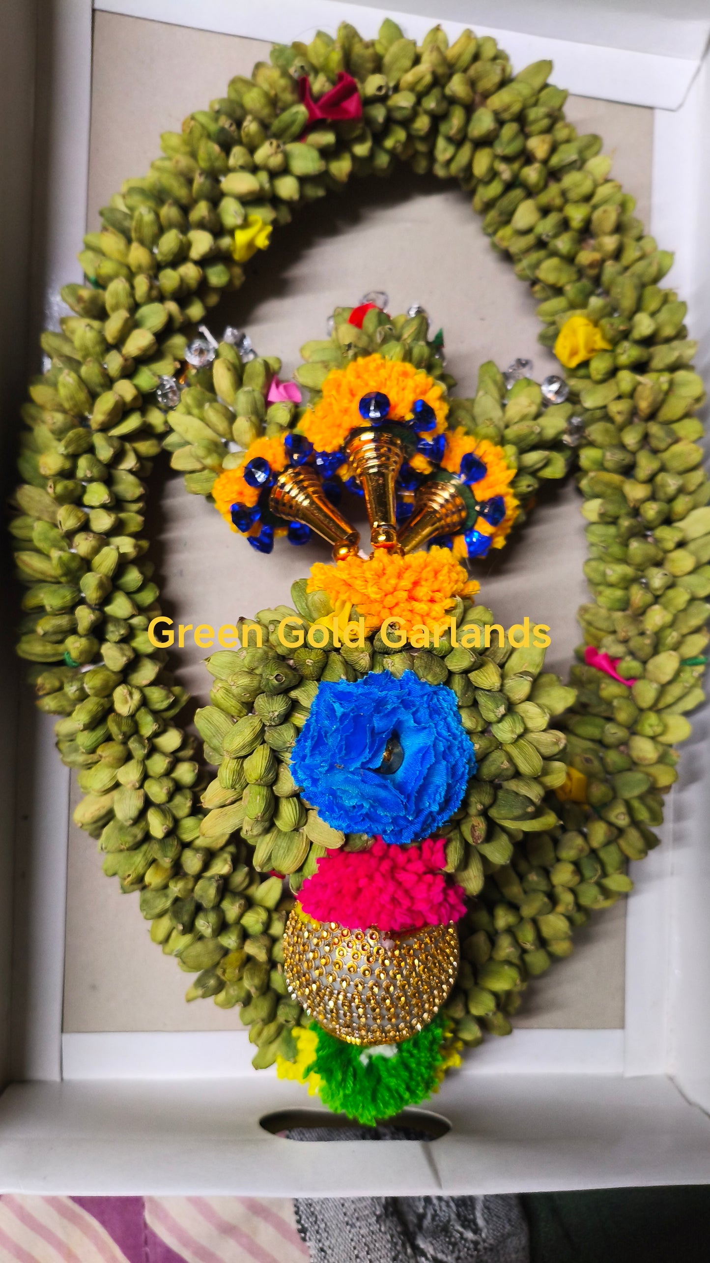 AromaDrive Cardamom Mala – Car Dashboard Edition (30 cm)